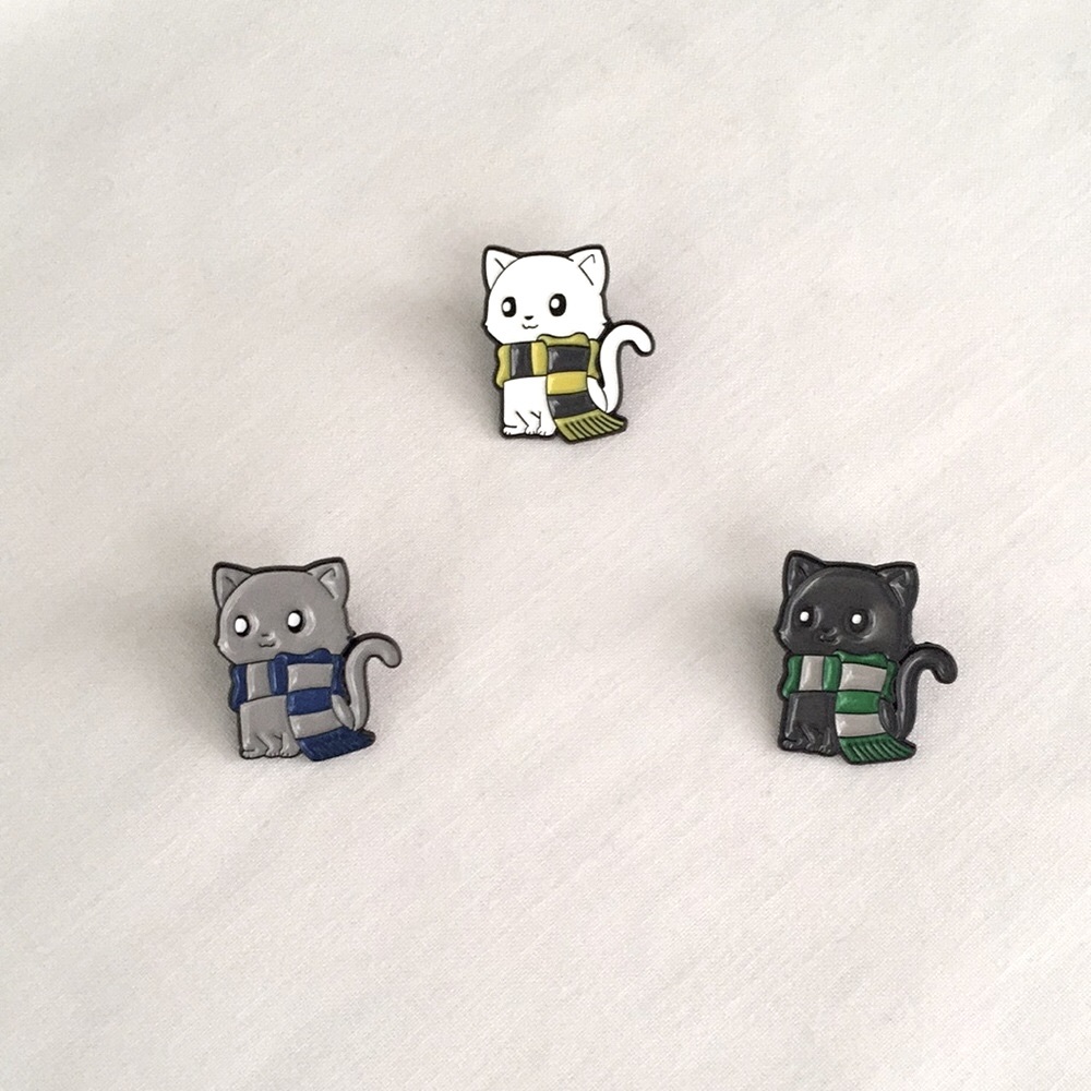 🍏50% OFF/3+...Set of 3 Hogwarts Cats Pins (Harry Potter)